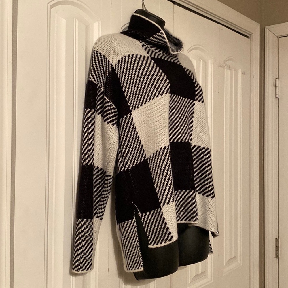 DKNY Checkered Sweater